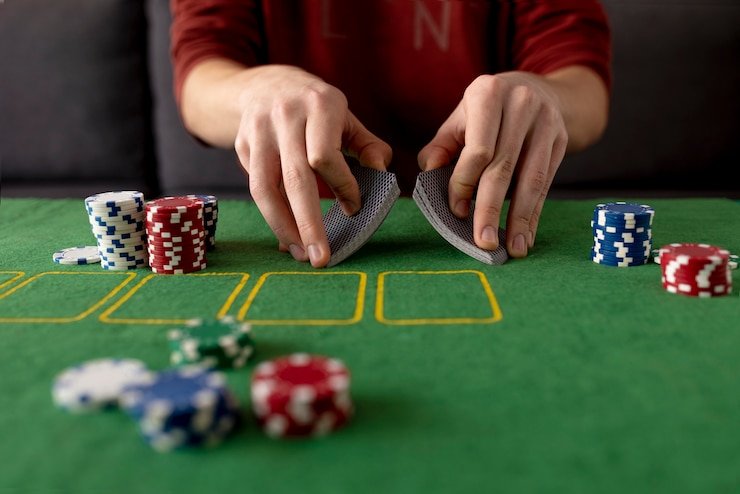 Philippine players enjoying vvj casino-style games on mobile devices with local payment options